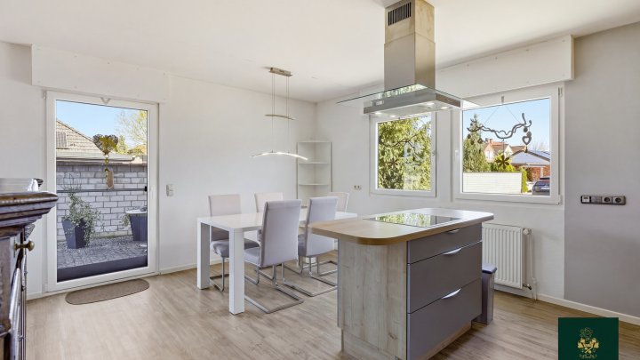 Platz für die ganze Familie! Fertighaus mit bis zu 5 Schlafzimmern und Garten