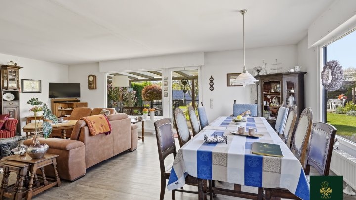 Platz für die ganze Familie! Fertighaus mit bis zu 5 Schlafzimmern und Garten