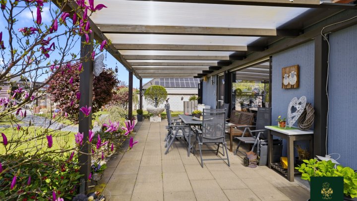 Platz für die ganze Familie! Fertighaus mit bis zu 5 Schlafzimmern und Garten