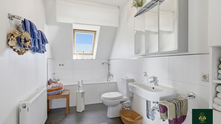 Platz für die ganze Familie! Fertighaus mit bis zu 5 Schlafzimmern und Garten