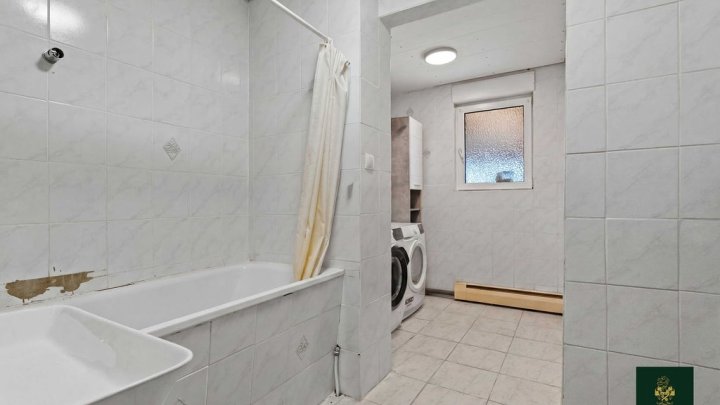 Zweifamilienhaus mit Entwicklungspotential!