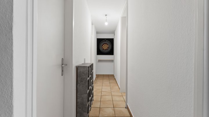 3-Zimmer-Wohnung in Köln-Zollstock – 2023 renoviert, mit Balkon-Loggia